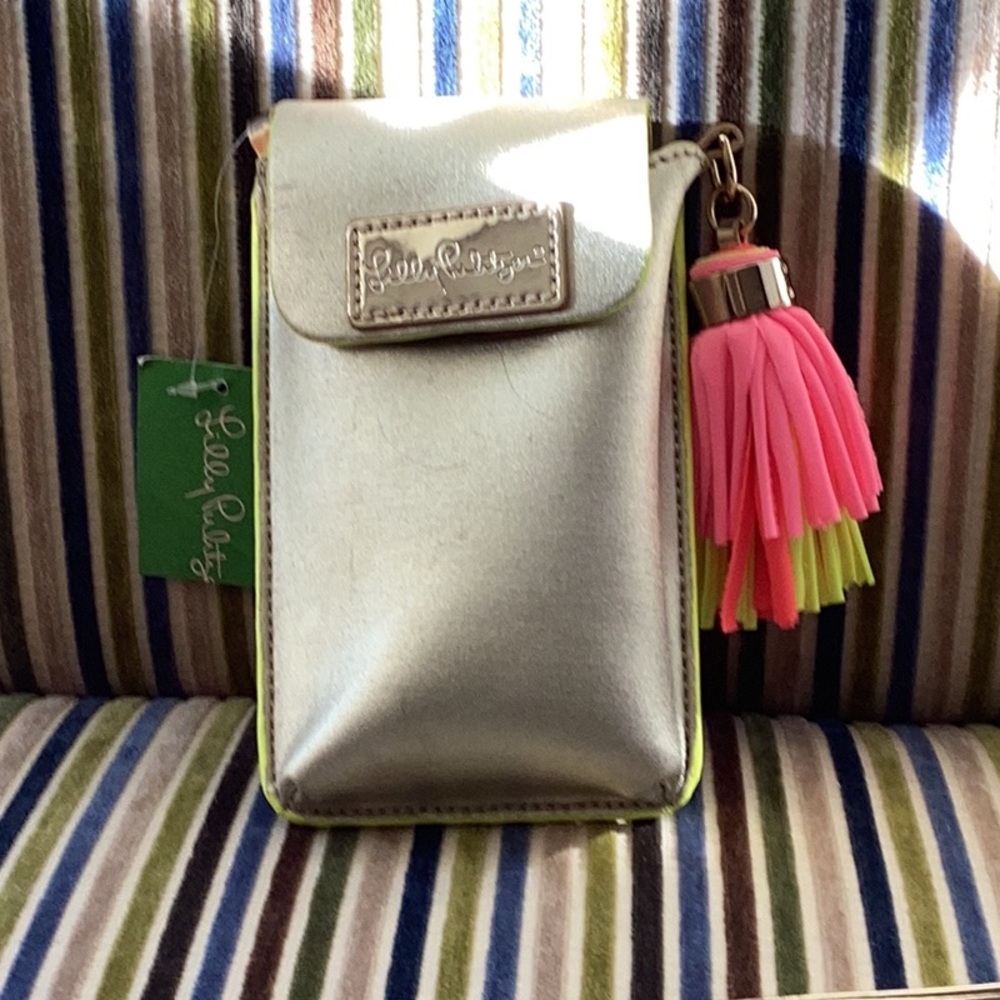 Lilly Cross Body
